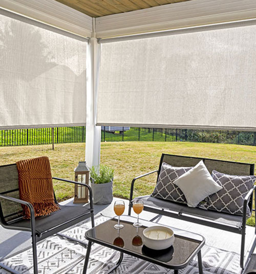 Outdoor blinds: outdoor solar shading for windows