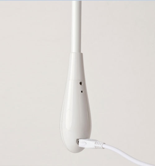 Motorized Wand Charging Port