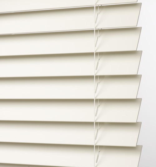 Premium wood blinds without routless option