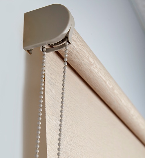Cordloop Lift Exposed Roll with Bracket Covers