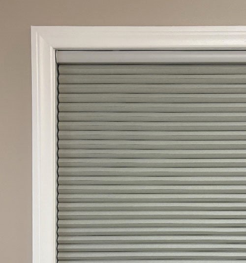 Classic Cordless Cell Headrail