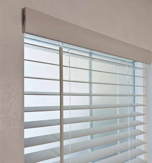 Crescent Valance
